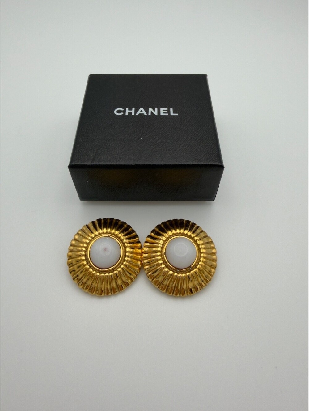 Authentic Vintage Chanel Faux Pearl Gold Plated Clip-On Earrings with Box
